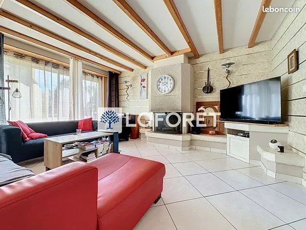 Maison 6 pièces 154 m²
