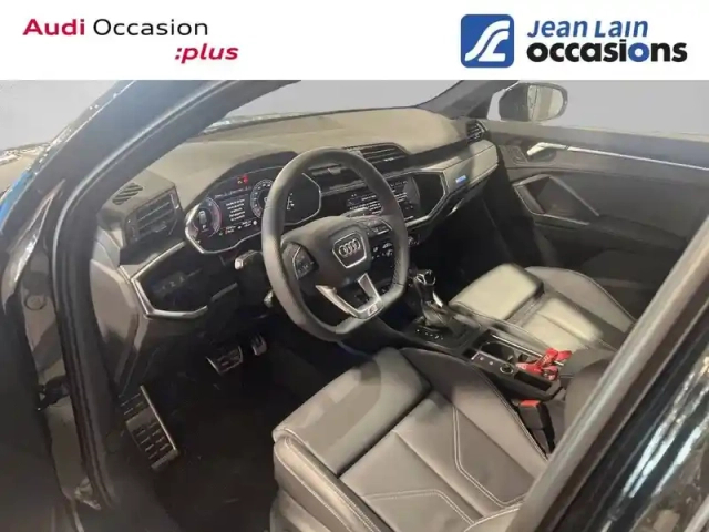 Audi Q3 sportback 35 tdi 150 ch s tronic 7 — photo 11