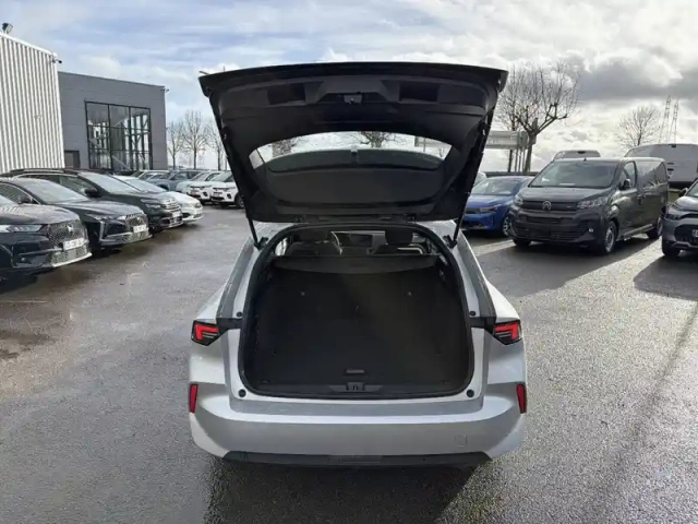 Opel Astra sports tourer 1.2 turbo hybride 145 ch e-dct6 — photo 24