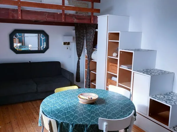 Studio location à l'année