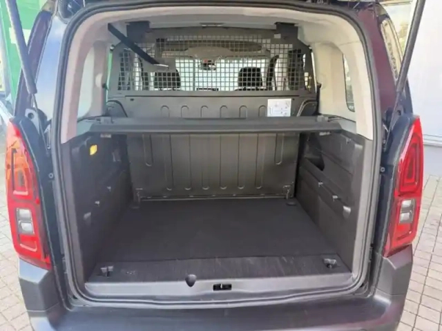 Citroën Berlingo taille m - 1.5 bluehdi 130ch s&amp;s max eat8 5 places n1 — photo 7