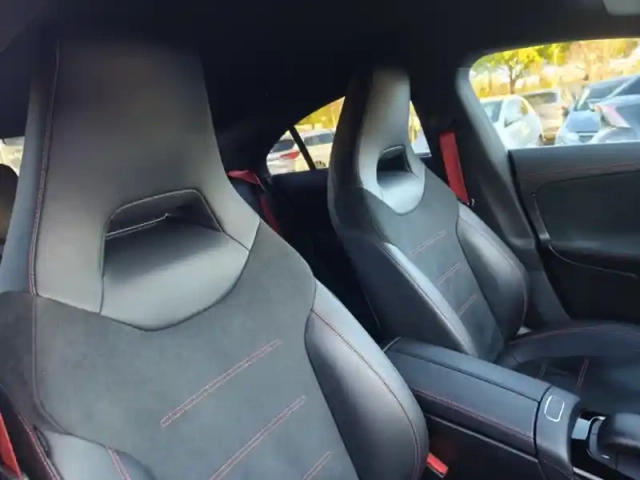 Mercedes Cla mercedes-amg  35 4matic cou — photo 20
