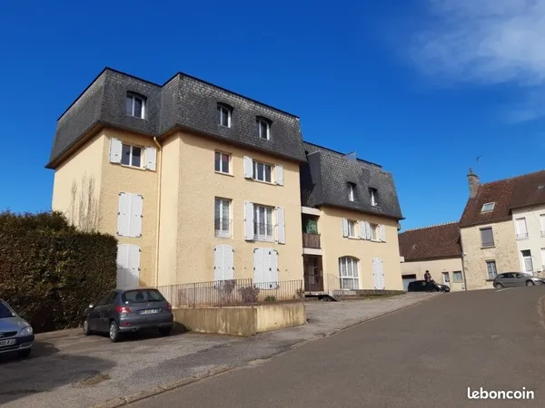 Studio 1 pièce 46 m²