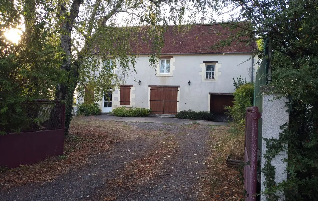 Photo 1