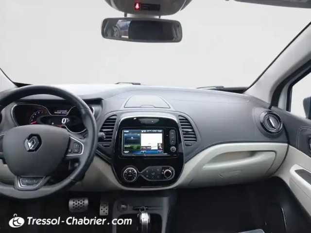 Renault Captur tce 150 fap edc initiale paris — photo 10