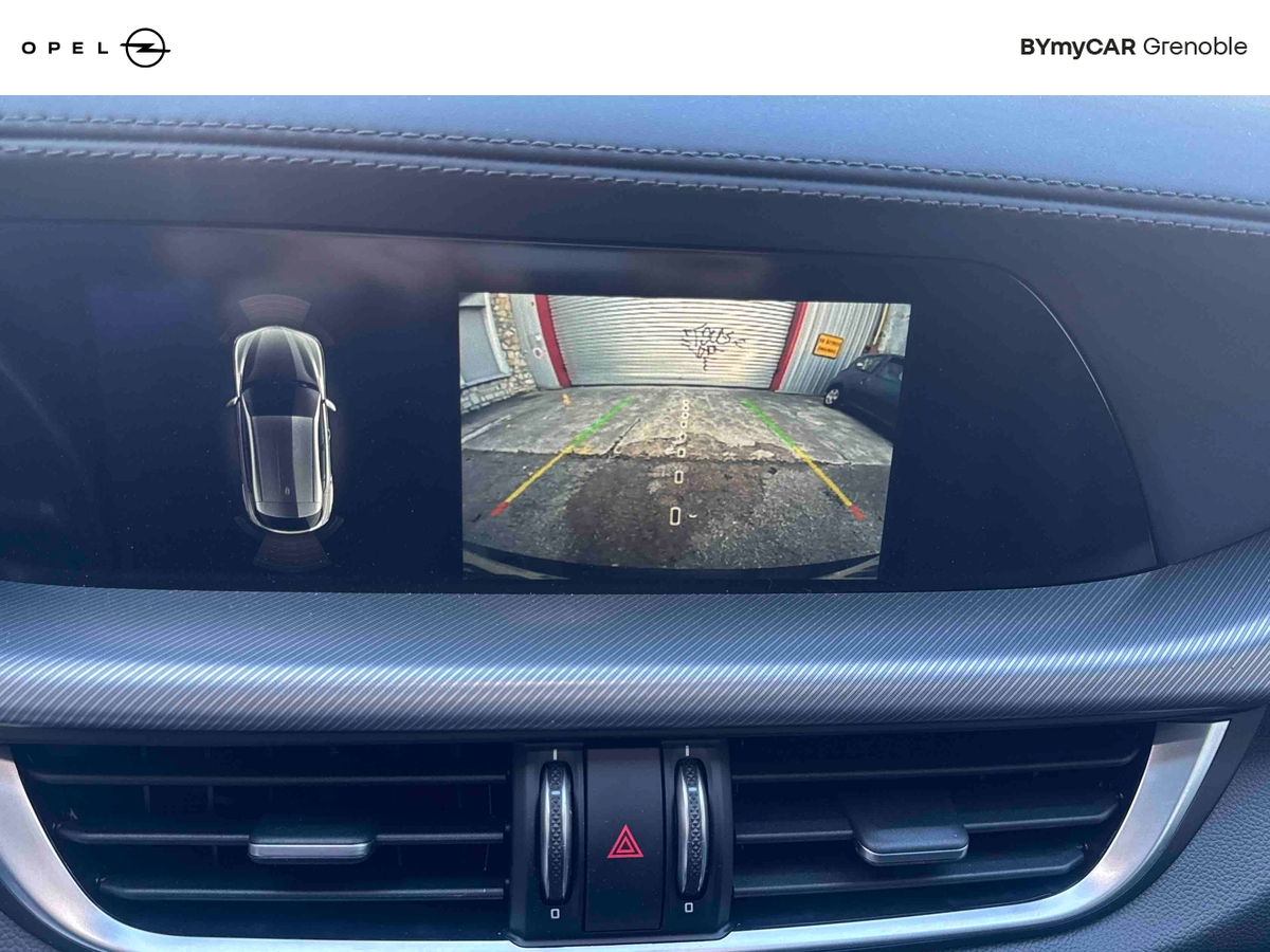 Alfa Romeo Stelvio 2.2 210 ch Q4 AT8 — photo 30