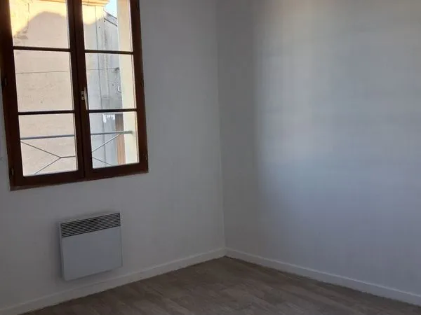 Loue appartement F2