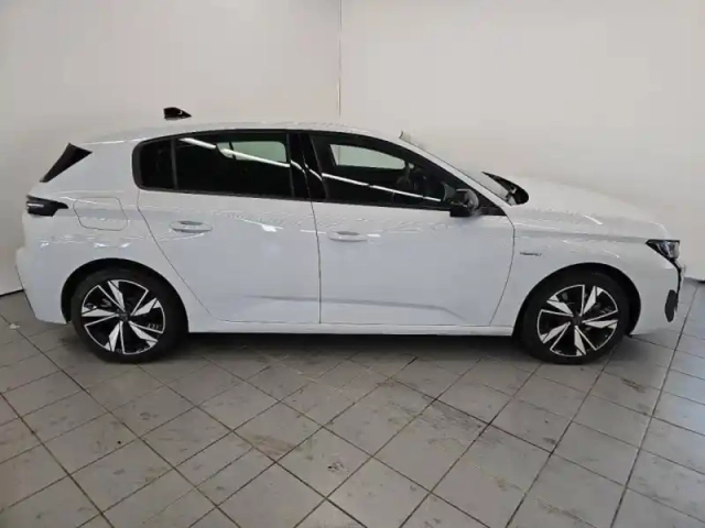 Peugeot 308 phev 180ch active pack e-eat8 — photo 4