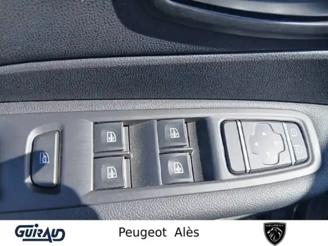 Renault Captur tce 90 e6c — photo 12