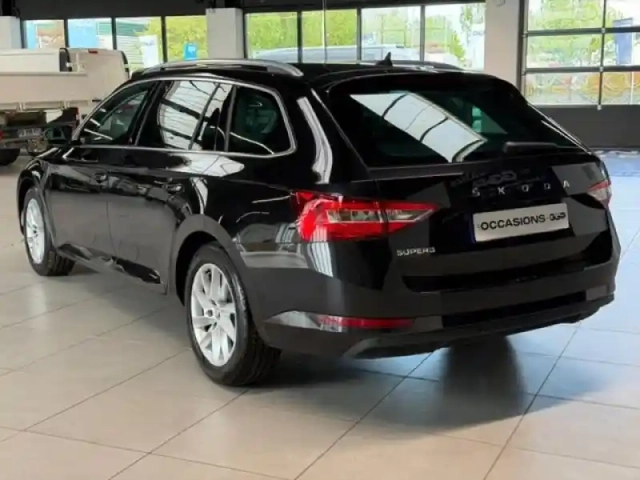 Skoda Superb combi 2.0 tdi 150ch scr business dsg7 — photo 7