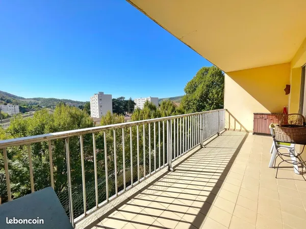 Appartement 5 pièces 94 m²
