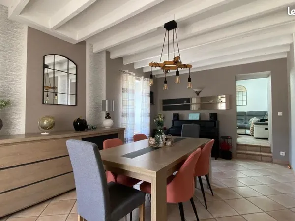 Maison 6 pièces 135 m²