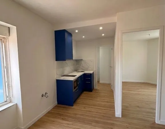 Location T2 traversant rénové - Quartier Robien (Proche Gare)