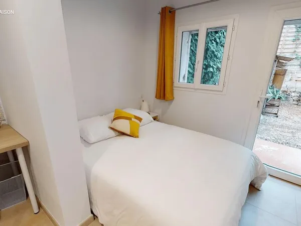 Chambre 5 pièces 97 m²