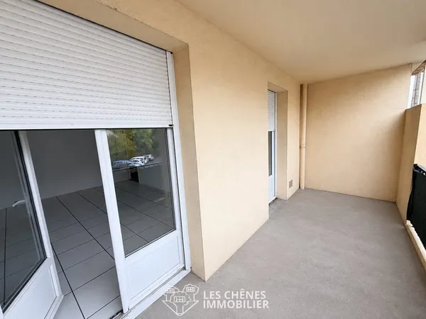 Appartement F5 avec balcon et parking