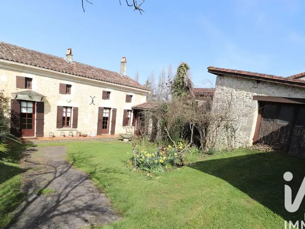 Maison 8 pièces 137 m²
