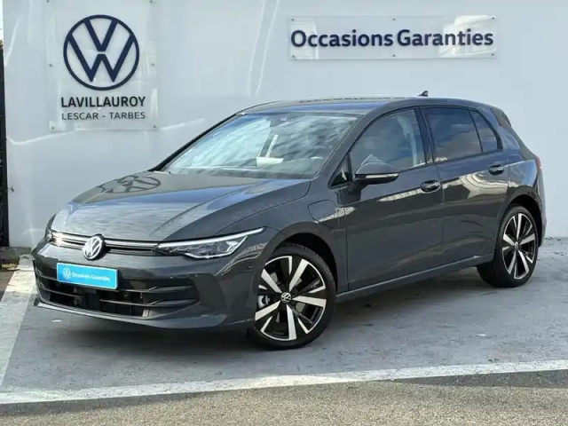 Volkswagen Golf 1.5 ehybrid 204 dsg6