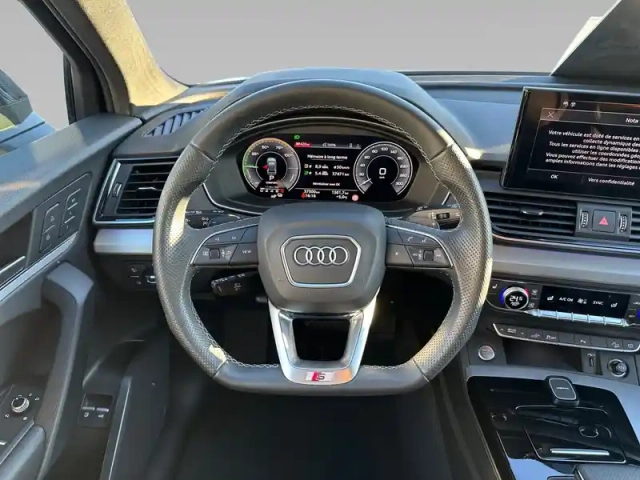 Audi Q5 55 tfsie 367 s tronic 7 quattro — photo 12