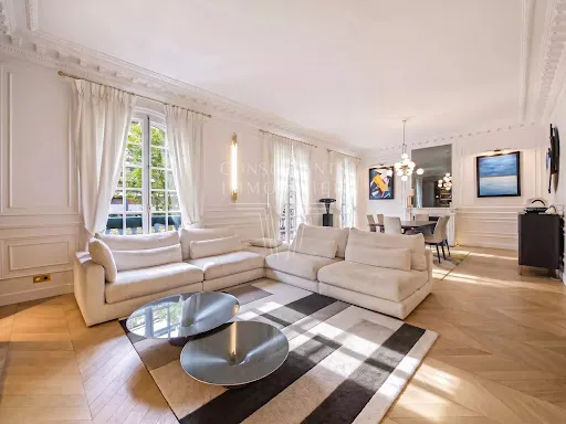Appartement 5 pièces 147 m²