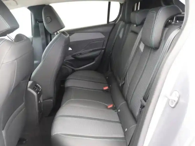 Peugeot 308 1.5 bluehdi 130ch s&amp;s allure pack eat8 — photo 10