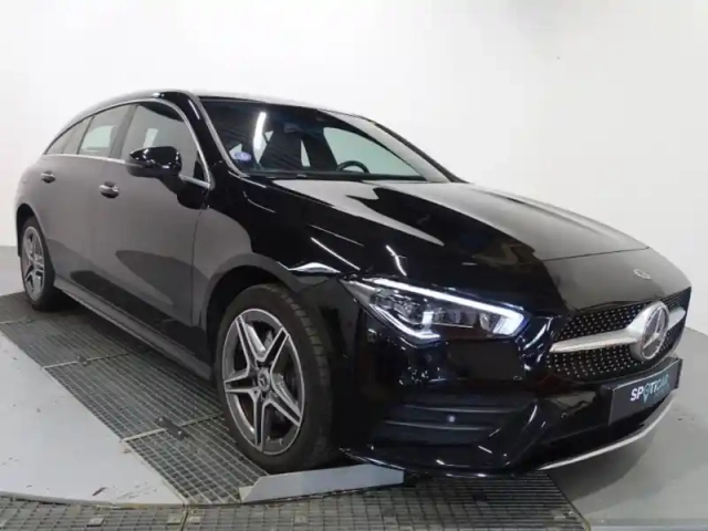 Mercedes Cla shooting brake 250 e 160+102ch amg line 8g-dct — photo 3