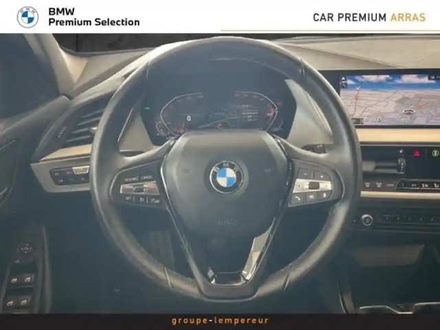 Bmw Serie 1 série 1 118ia 136ch business design dkg7 — photo 6