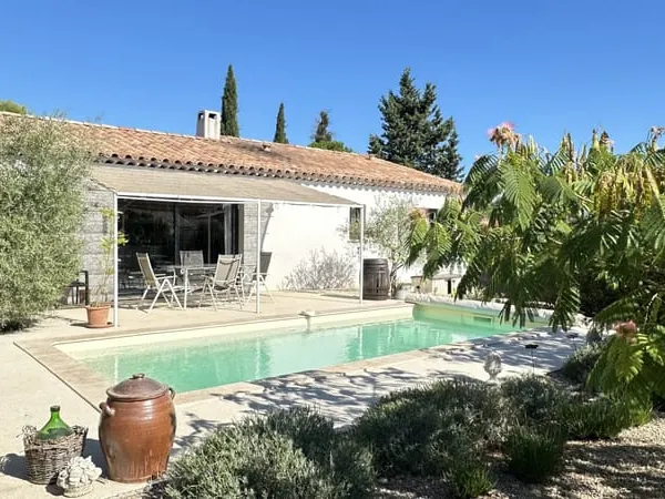 Exclusivité - Carcès - Villa de type 4 + véranda sur 759 2 a