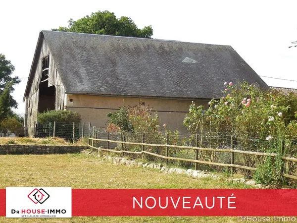 Charmant Terrain constructible à Sainte-Radegonde