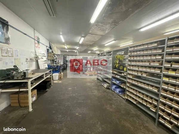 LOCAL D'ACTIVITE 600 m² SETE