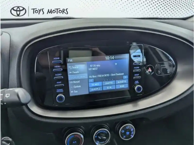 Toyota Aygo 1.0 vvt-i 72 dynamic — photo 19
