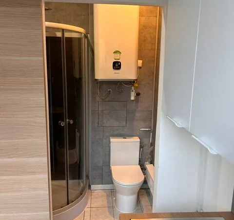 Appartement de type T1 avec une cour extérieure