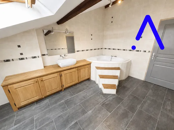 Appartement 4 pièces 101 m²