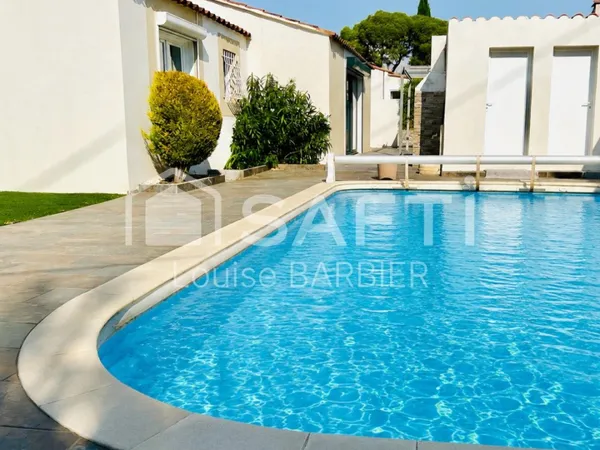 Maison de prestige, jardin, piscine, neuf, calme