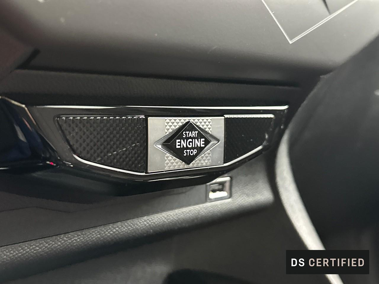 Ds Ds 3 crossback puretech 155 eat8 performance line+ — photo 28