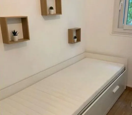 Loue studio meublé