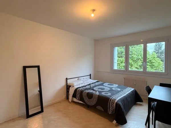 Chambre coloc frontalière