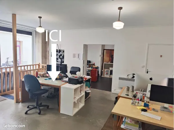 JOURDAIN - BUREAU A LOUER DANS ESPACE PARTAGé
