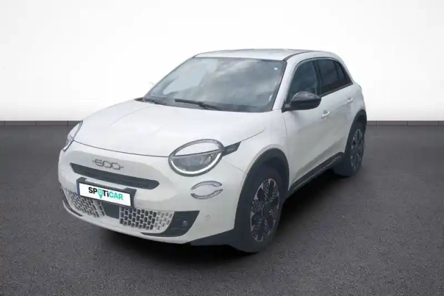 Fiat 600 t-gen 3 1.2 hybrid 110ch edct6