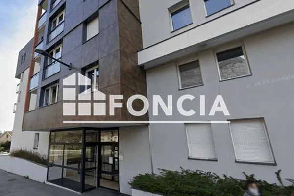 Stationnement Location Saint-Égrève   81€