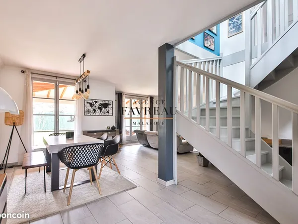 Maison 5 pièces 136 m²