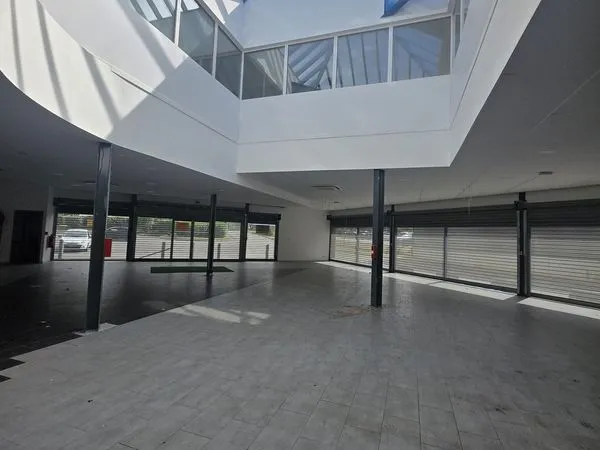 Immeuble de rapport 1220 m²