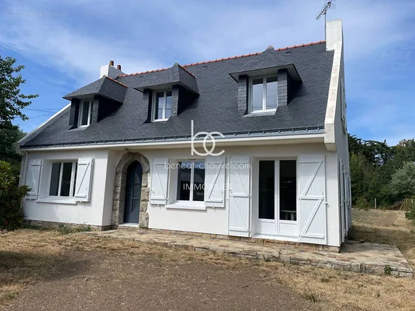 ARZON - Maison proche plage !