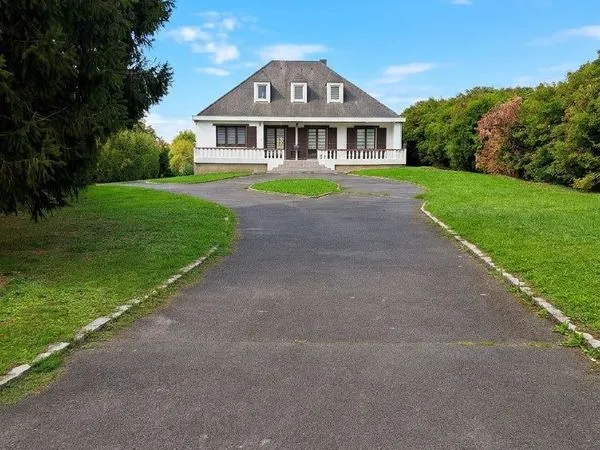 Maison 8 pièces 150 m²