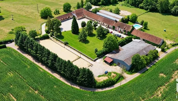 Maison 38 pièces 1540 m²