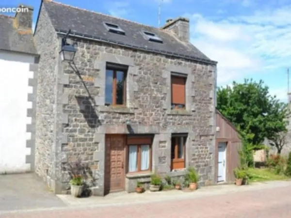 Maison Vente Plélauff 3p 72m² 74500€