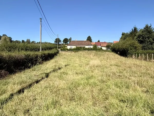 Terrain 1372 m²