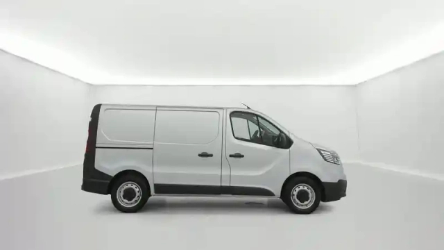 Renault Trafic fgn l1h1 2800 kg blue dci 130 — photo 15