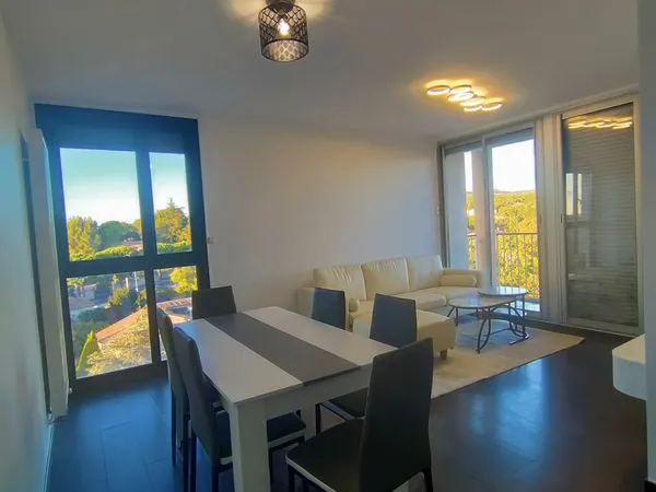 Location appartement T3 Salon-de-Provence 61m²