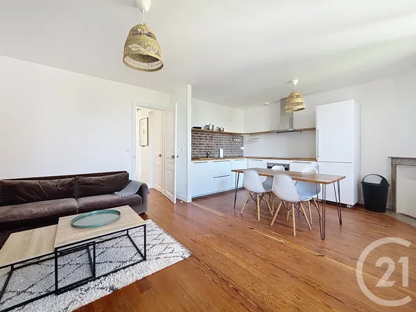 Appartement 2 pièces 57 m²