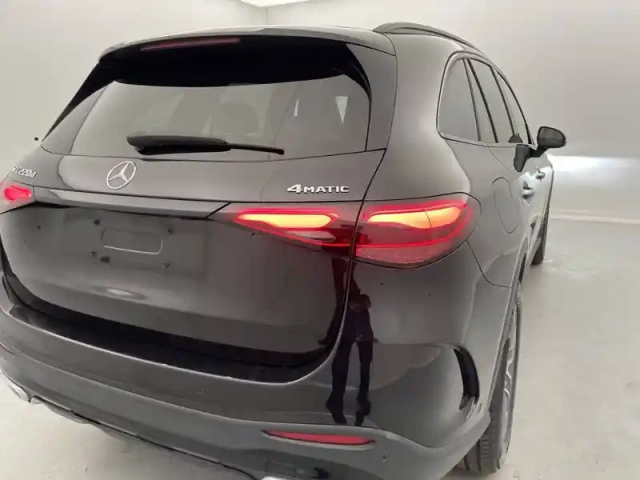 Mercedes Glc 220 d 9g-tronic 4matic — photo 34